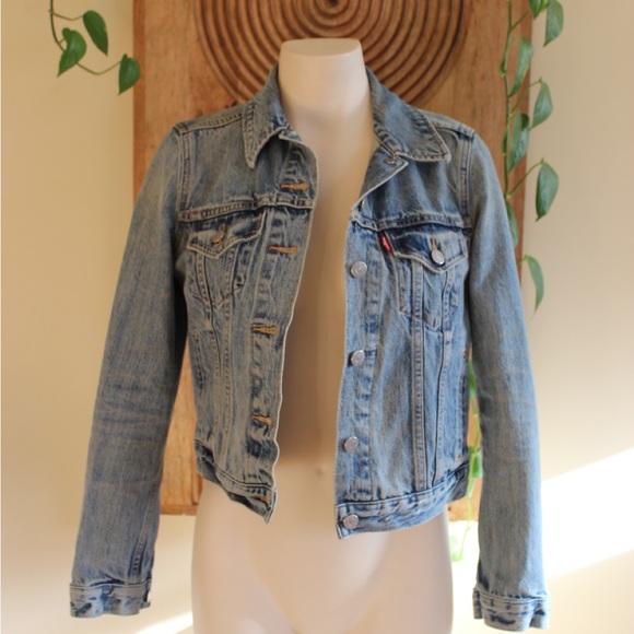 Upcycled Levi’s Denim Jacket - Picture 2 of 2
